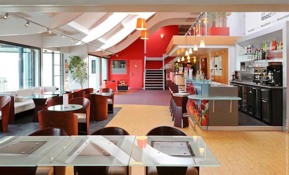 Hotel Ibis Styles Rouen Parc Expos Zenith Saint-Étienne-du-Rouvray Exterior foto